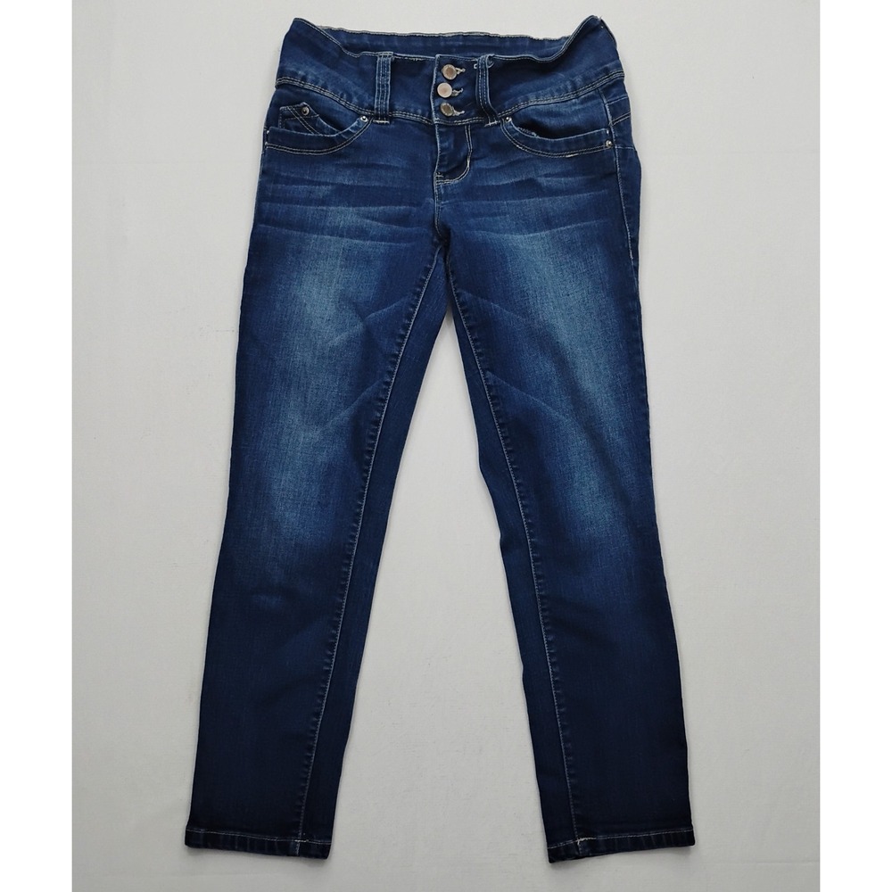 WannaBettaButt Women's Skinny Stretch Capri Jeans Size 3 Denim Triple Button